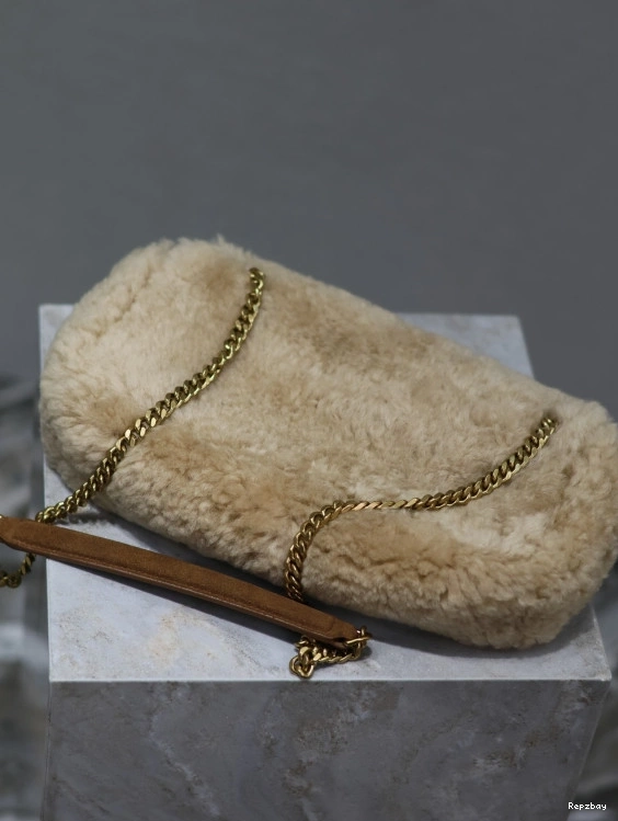 Rep ladies REP YSL SHEARLING CALYPSO IN 0823